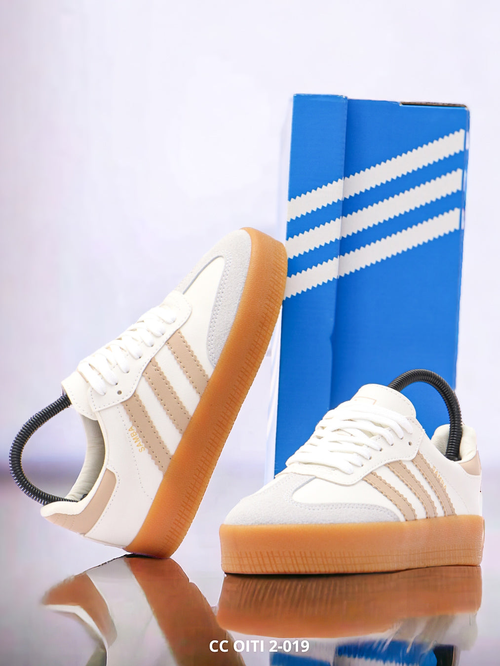 ADIDAS SAMBA - ¡EL CLÁSICO ATEMPORAL QUE NUNCA PASA DE MODA!