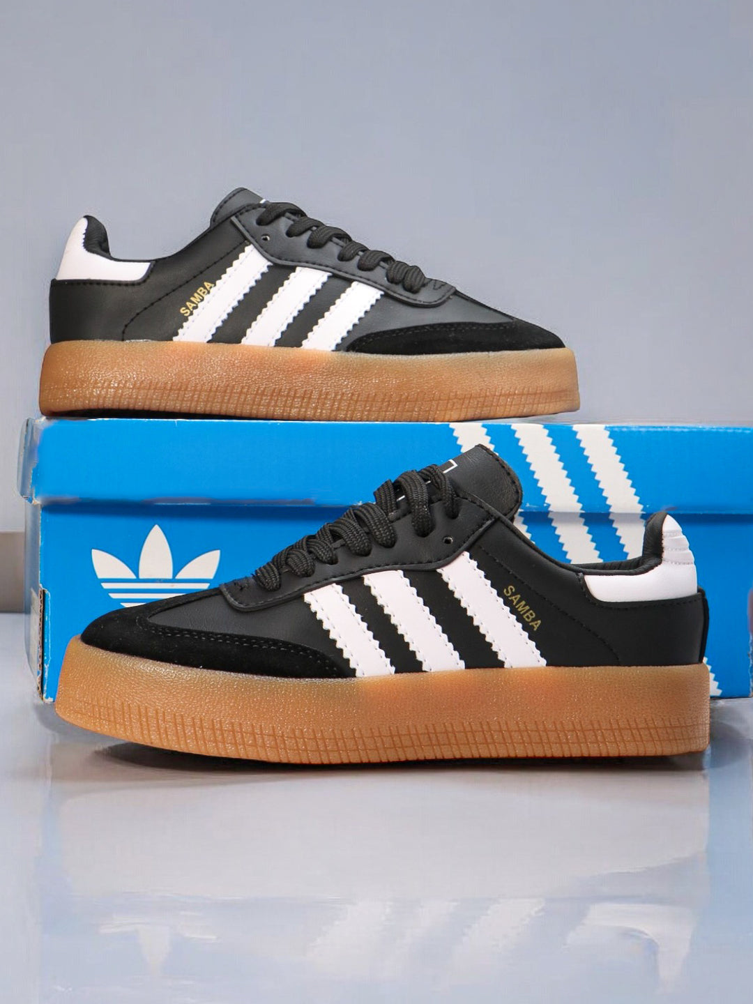 ADIDAS SAMBA - ¡EL CLÁSICO ATEMPORAL QUE NUNCA PASA DE MODA!